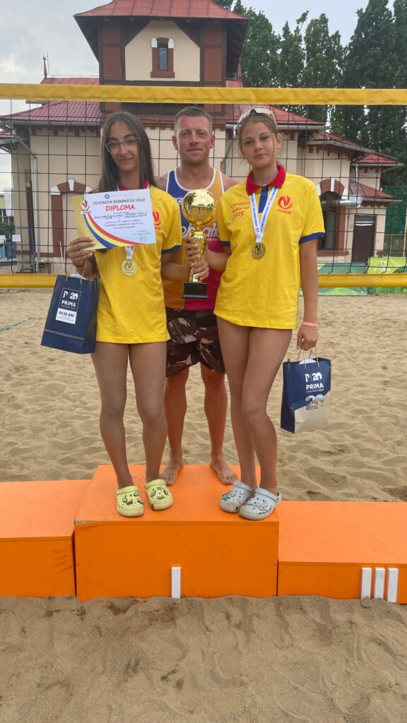 6.8.2026❤️🤍🐾🏐 Ultimul capitol al verii pe nisip pentru generația U16